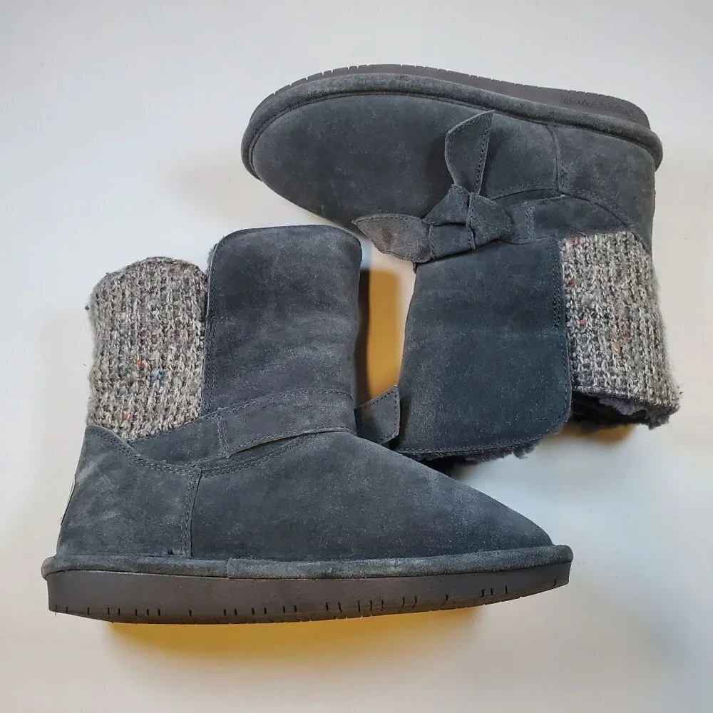 BearPaw Geneva Winter Boots Short Suede Wool Lined Sheepskin Ribbon 7 Womens